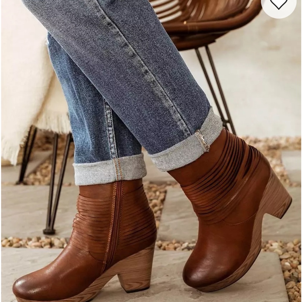 Pierre Dumas Ponce Ankle Boots Whiskey Brown Chunky Heel Size 9
